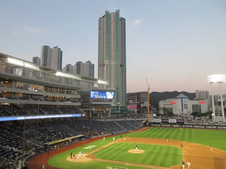 창원NC파크 (NC)